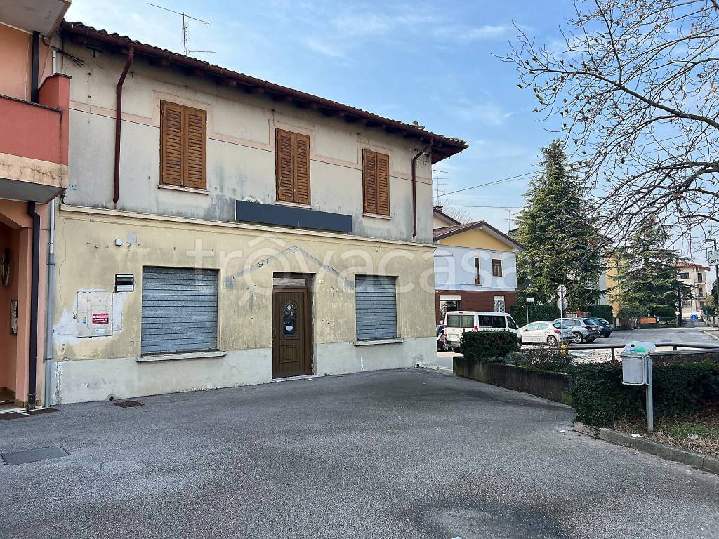 immagine annuncio 2 di 12