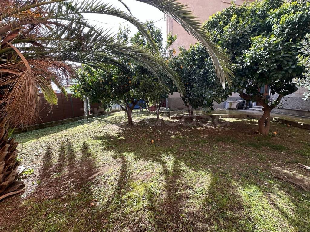 appartamento in vendita a Sarzana