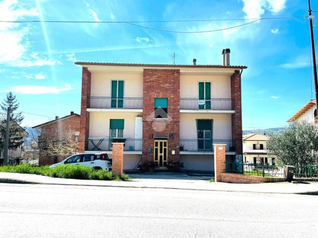 Appartamento in vendita a Gubbio via Casamorcia, 43