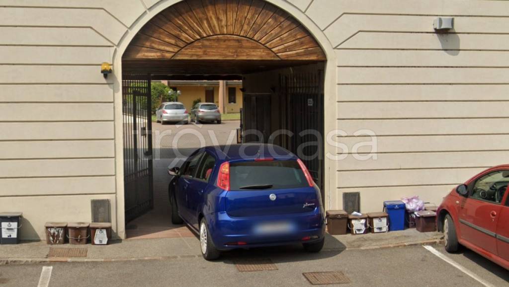 Garage in vendita a San Paolo via Guglielmo Marconi, 24