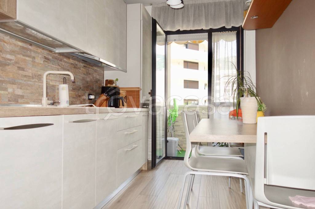 Appartamento in vendita a Trento via Renato Lunelli