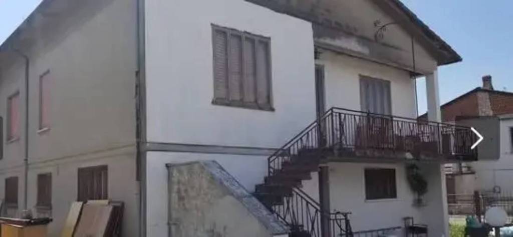 Appartamento in vendita a Castelnovo Bariano via Cavo Bentivoglio