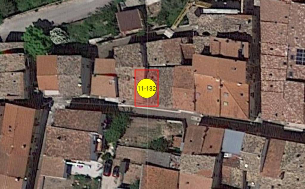 Garage in vendita a Raiano via Giardino, 38