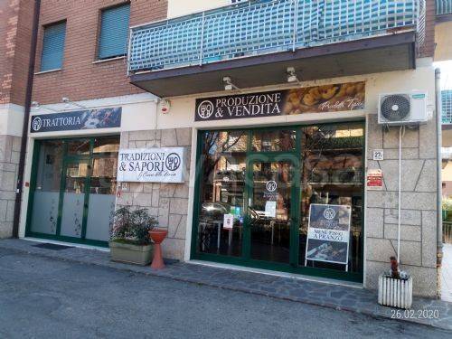 Negozio Alimentare in vendita a Castelvetro di Modena via Statale, 27D