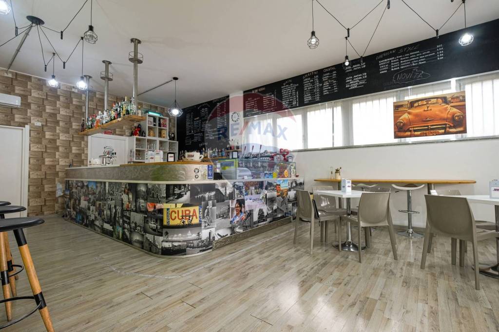 Bar in vendita a Urgnano