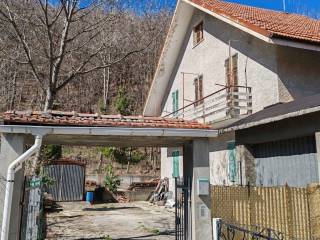 Villa in in vendita da privato a garessio via giuseppe garibaldi, 76