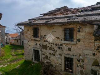 Rustico in vendita a velo veronese contrada comerlati