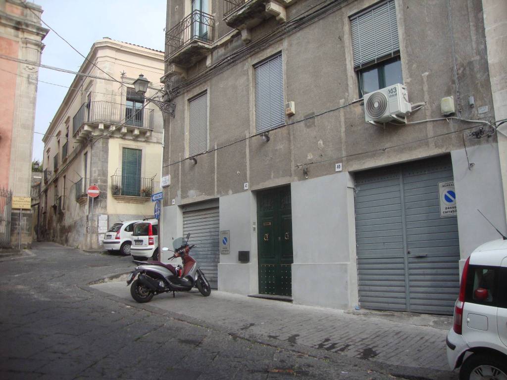Garage in vendita ad Acireale via San Francesco di Paola