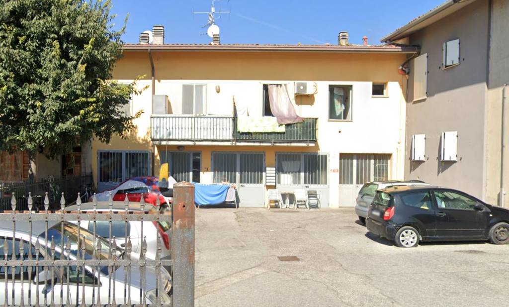 Garage in vendita a Lonato del Garda via 24 Maggio, 17d