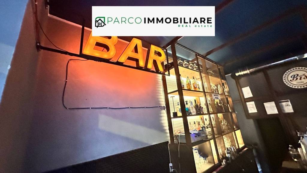 Bar in vendita a Torino via Baretti, 7