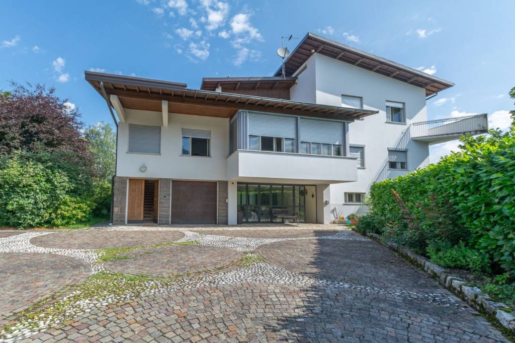 Villa in vendita a Feltre via Boscariz, 6