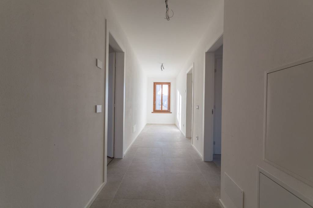 Appartamento in vendita a Belluno via Feltre, 17