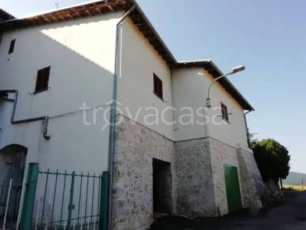 Casa Indipendente in vendita a Cascia località Castel Santa Maria