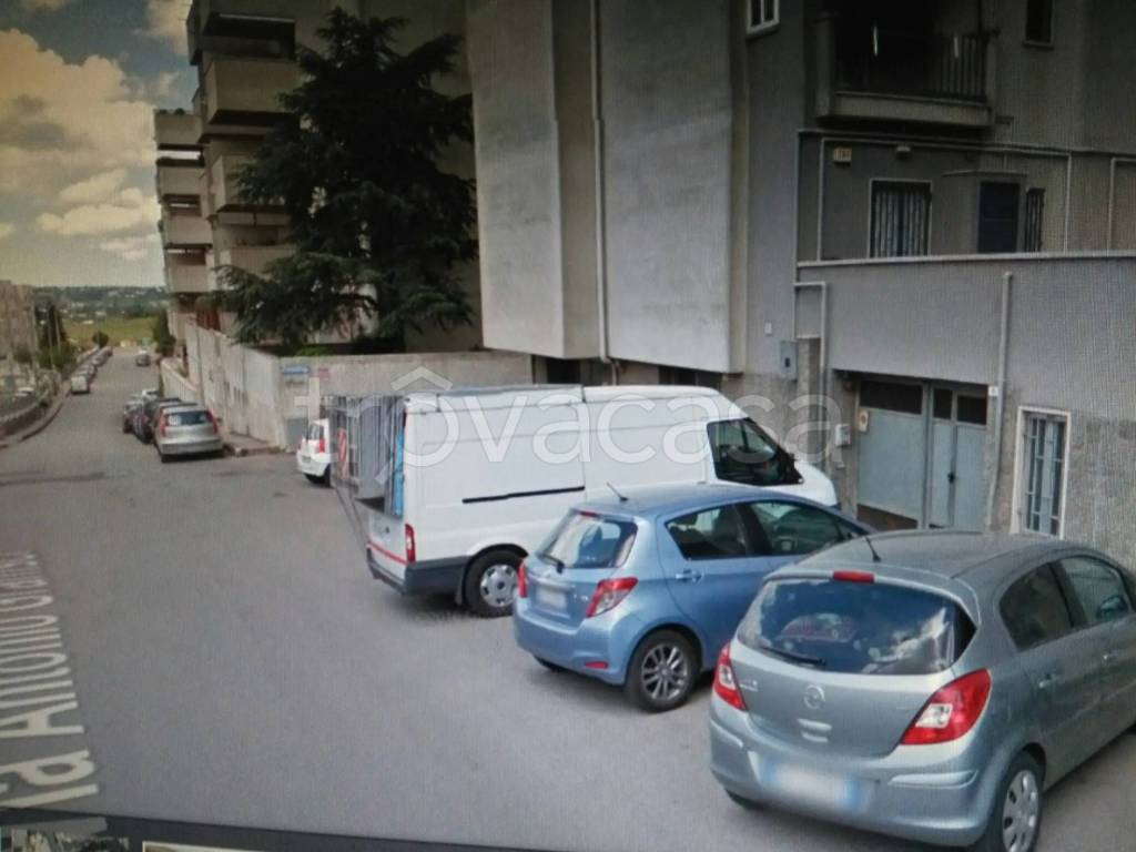 Garage in vendita a Martina Franca via Antonio Gramsci,