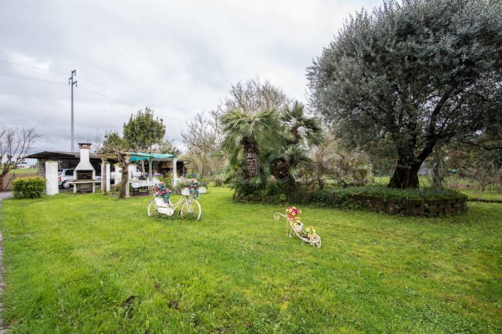 Villa in vendita ad Abano Terme via San Pio X