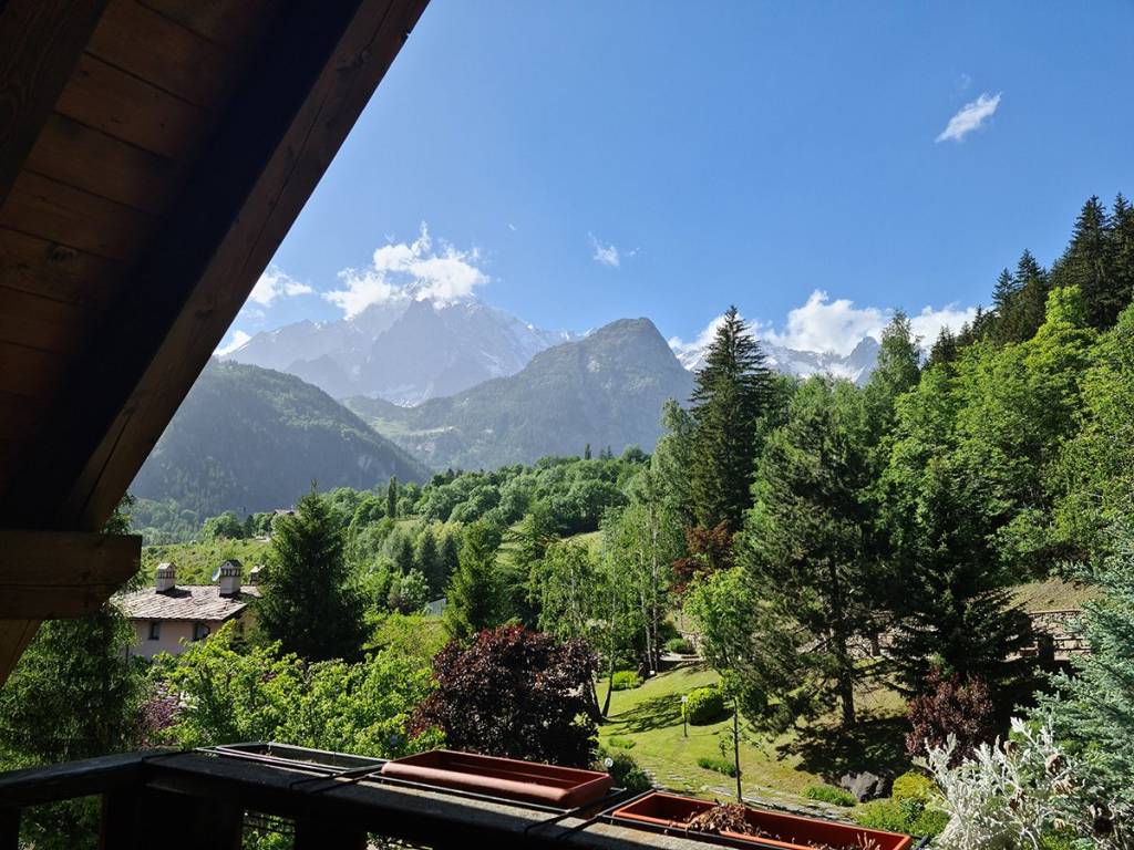 Appartamento in vendita a Pré-Saint-Didier route Mont Blanc