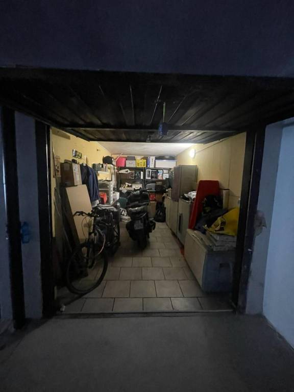 Garage in vendita a Senago via Don Angelo Frigerio