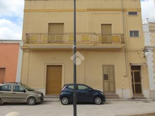 Appartamento in vendita a brindisi piazza regina elena, 3