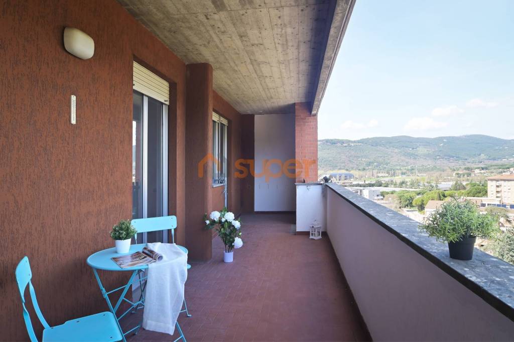 Appartamento in vendita a Perugia via Briganti