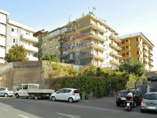 Garage in vendita a catania via torino, 134