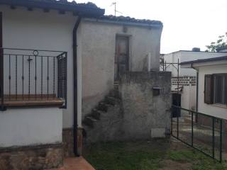 Appartamento in in vendita da privato a civitella casanova contrada torre valle, 46