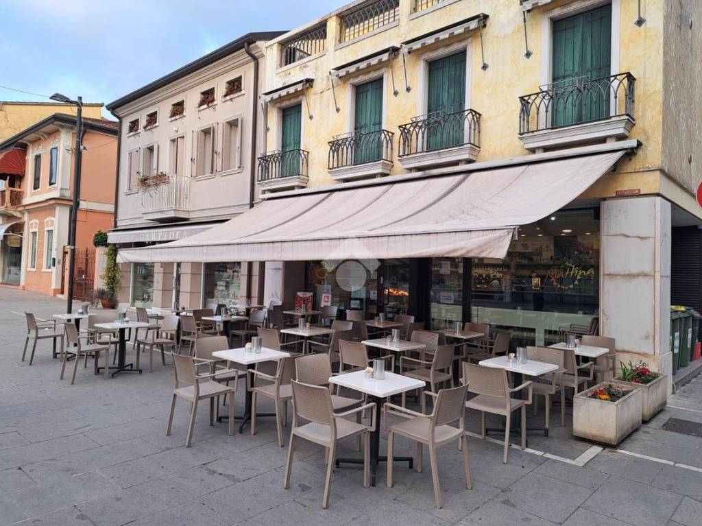 Appartamento in vendita a Solesino piazza g. Matteotti