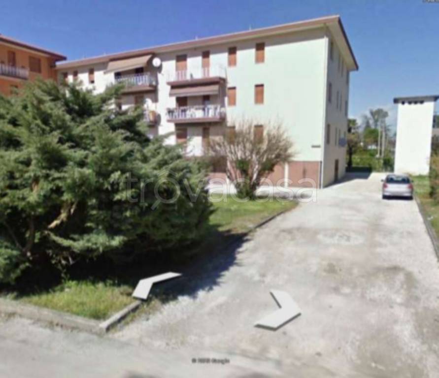 Appartamento all'asta a Villorba via Udine