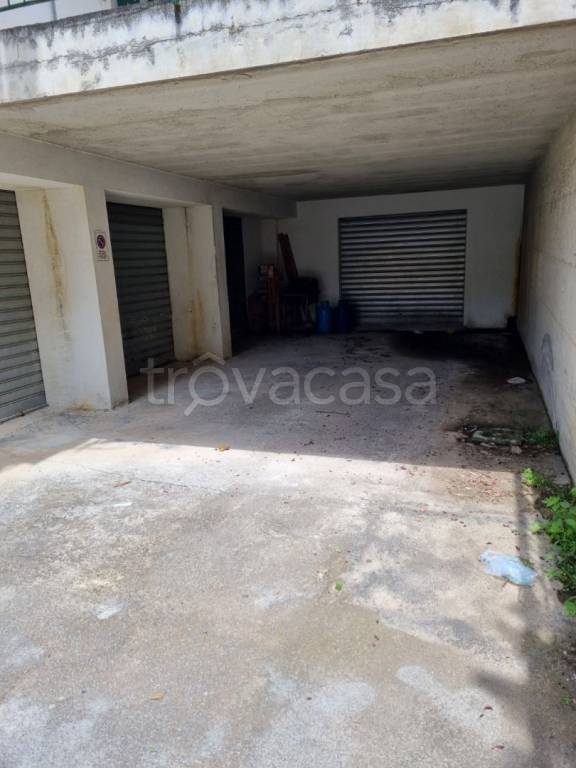 Garage in vendita a Grisolia via Cipollina