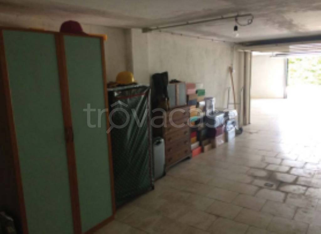 Garage in vendita a Pesaro strada della Pieve Vecchia, 13