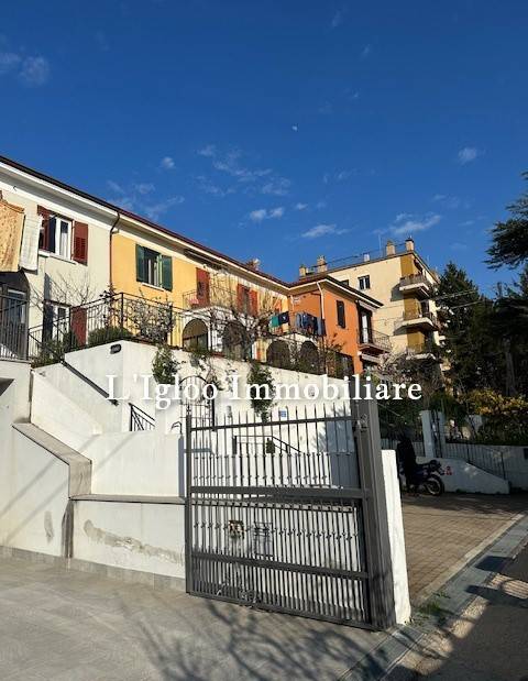 Villa a Schiera in affitto a Trieste