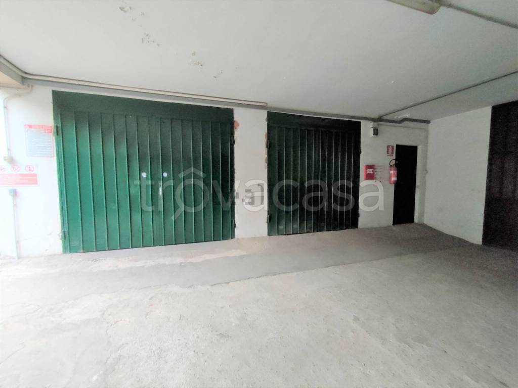 Garage in vendita a Rivalta di Torino via Torquato Tasso, 24