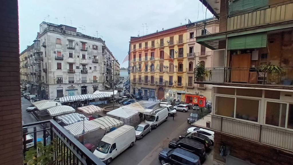 Appartamento in affitto a Napoli via Marco Aurelio Severino, 76