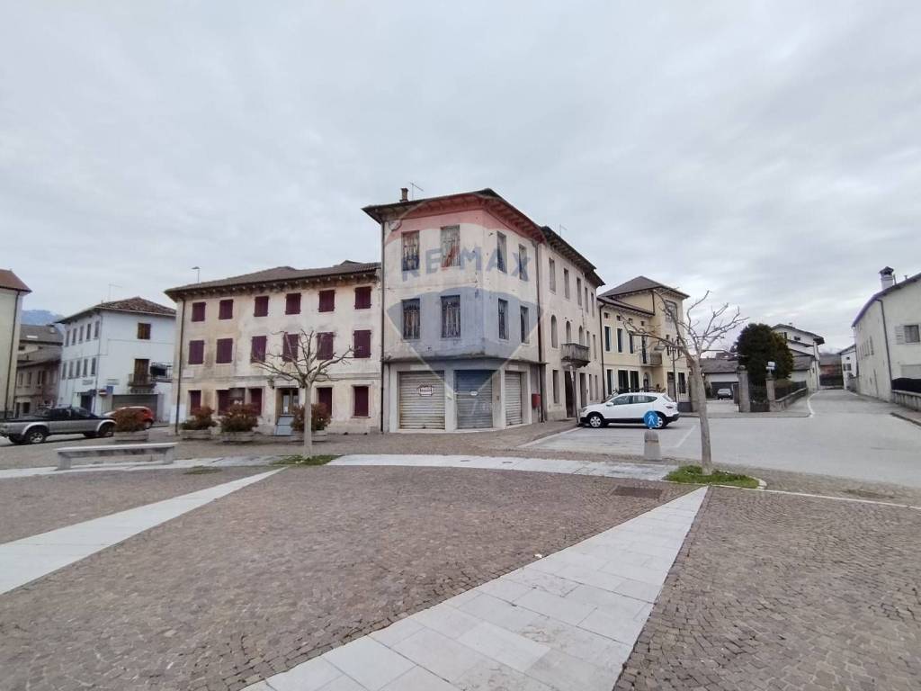 Appartamento in vendita a Borgo Valbelluna p.Zza Crivellaro, 1