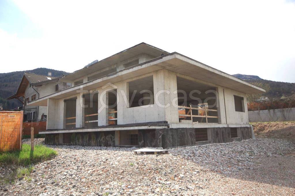 Villa Bifamiliare in vendita a Pergine Valsugana via dell'Angi