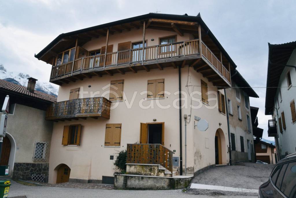 Casa Indipendente in vendita ad Altopiano della Vigolana