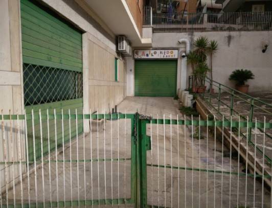 Garage in vendita a Tivoli via Francesco Bulgarini, 21