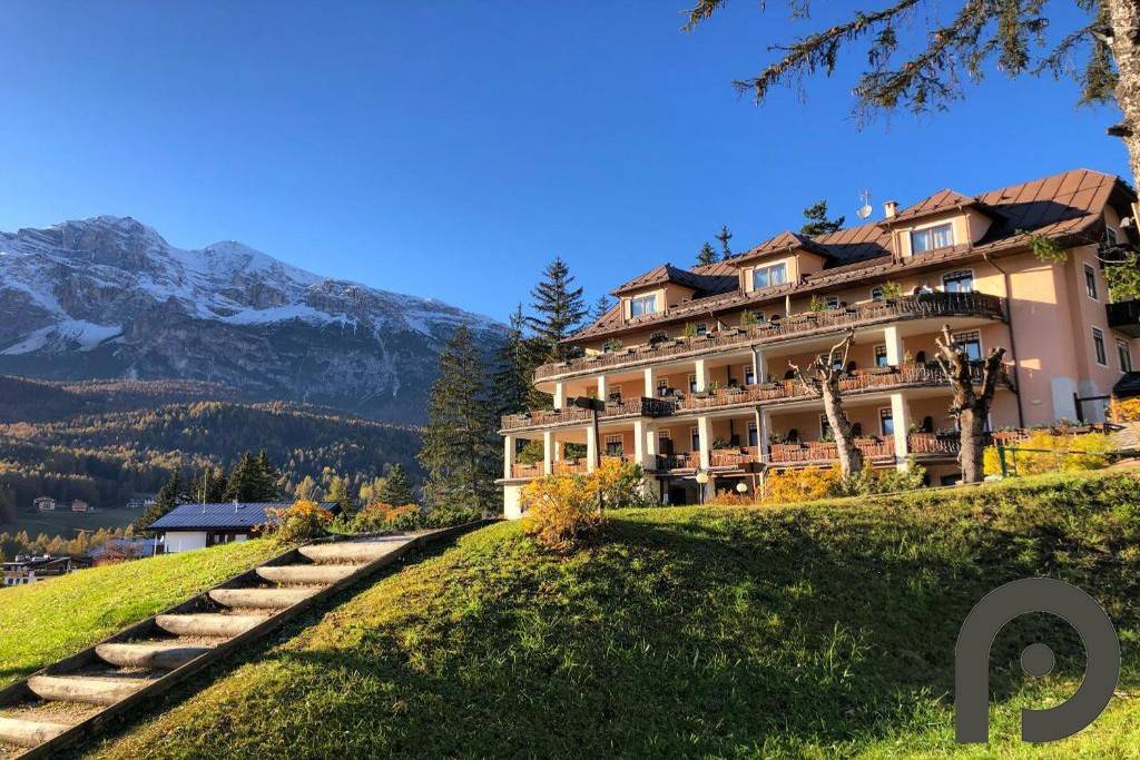 Appartamento in vendita a Cortina d'Ampezzo via Verocai