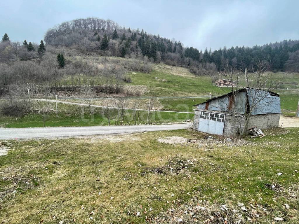 Terreno Agricolo in vendita a Bosco Chiesanuova contrada Lesi
