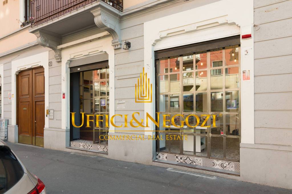 Negozio in vendita a Milano via Pietro Rubens
