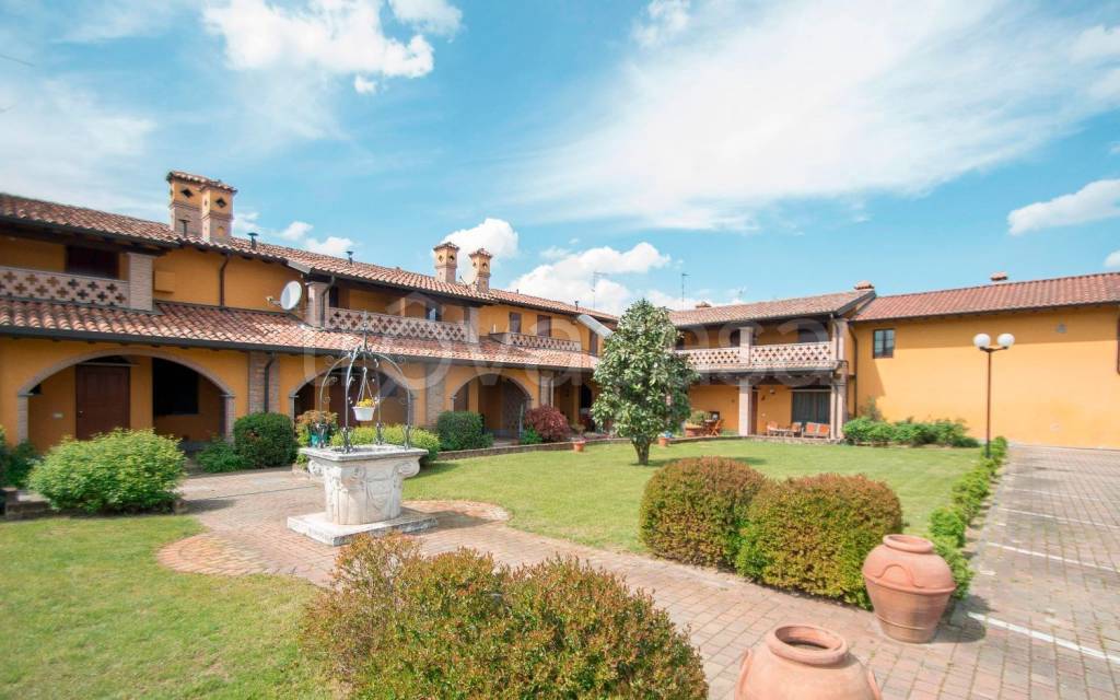 immagine annuncio 1 di 15