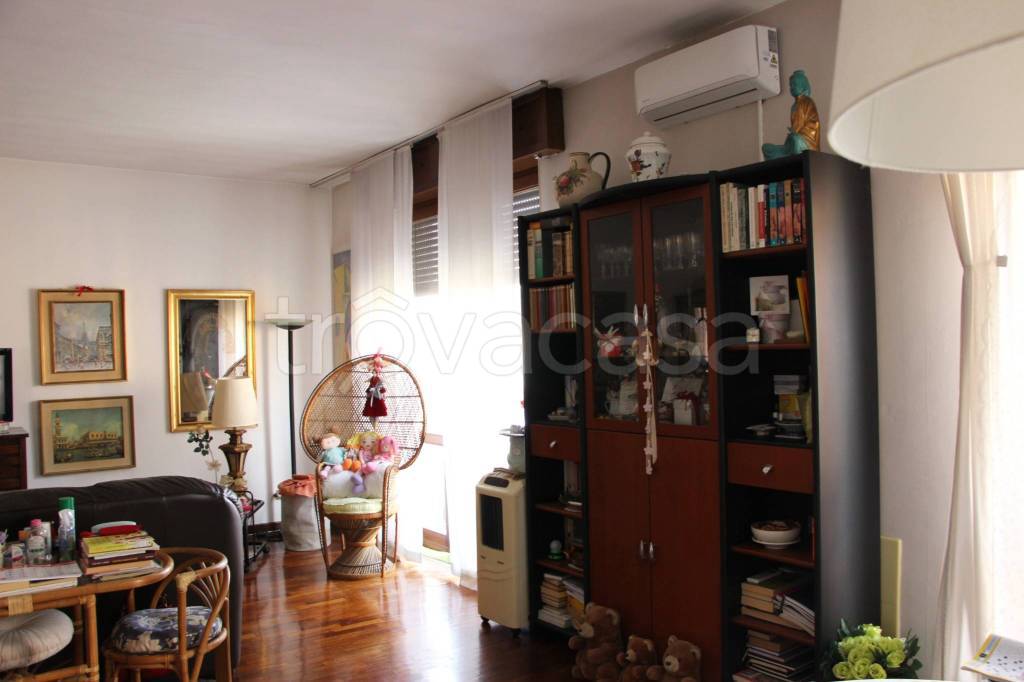 immagine annuncio 6 di 12