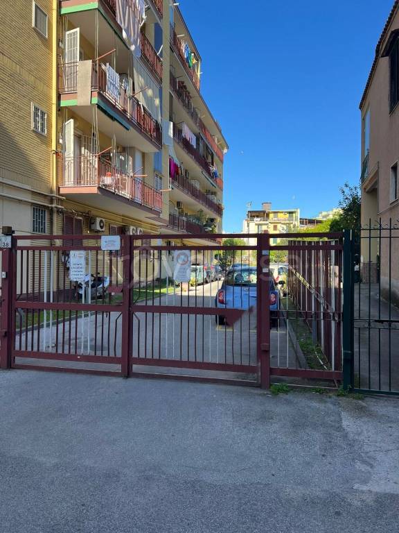 Garage in vendita a San Giorgio a Cremano via San Martino, 48