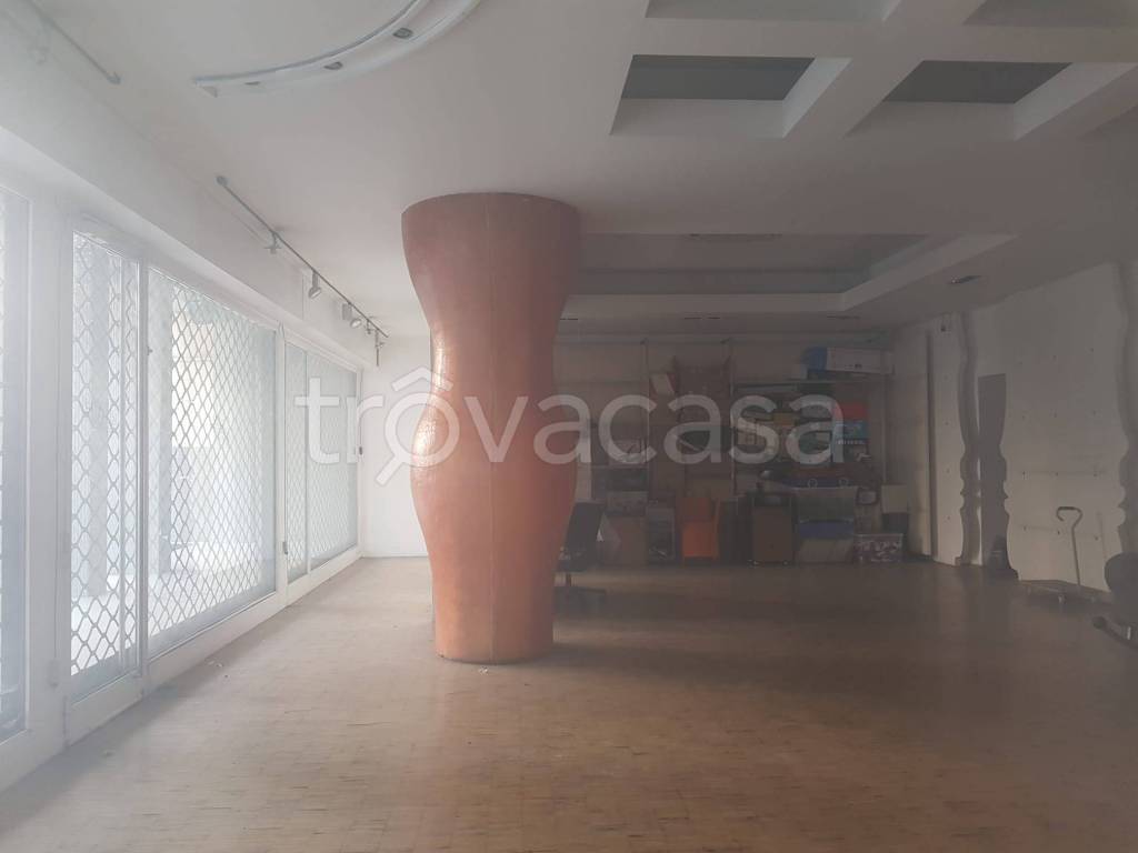 immagine annuncio 5 di 8