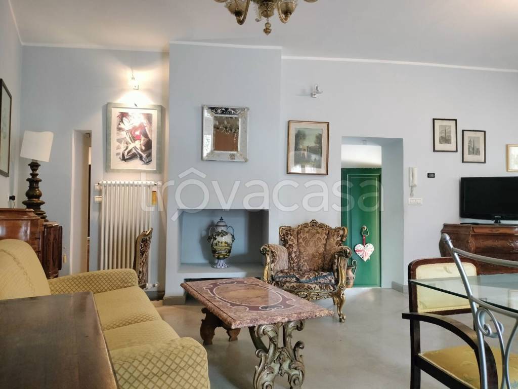 Appartamento in vendita a Terni piazza Clai, 3
