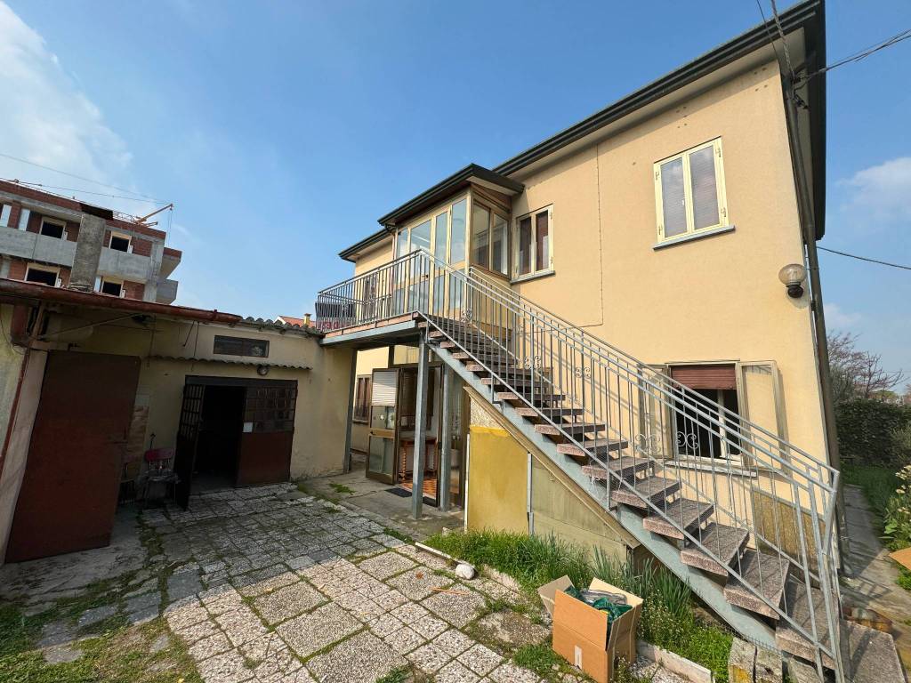 Villa in vendita a Vigodarzere via Cesare Battisti