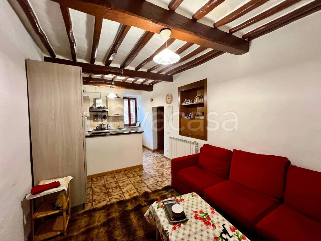 Appartamento in vendita ad Assisi via Alcide De Gasperi