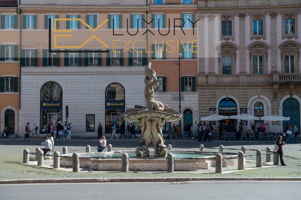 Negozio in vendita a Roma piazza Barberini