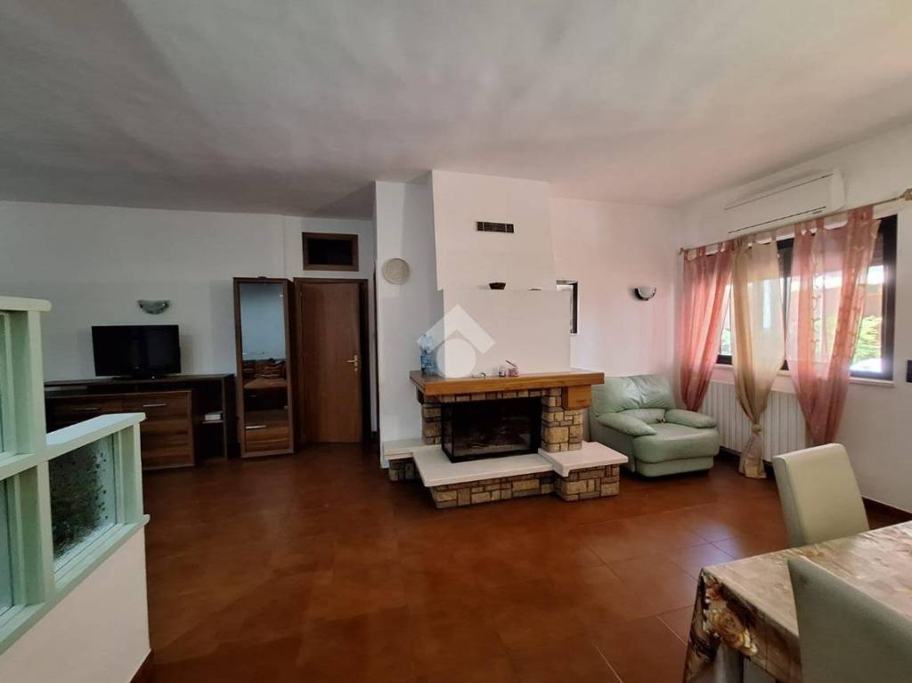 immagine annuncio 2 di 8