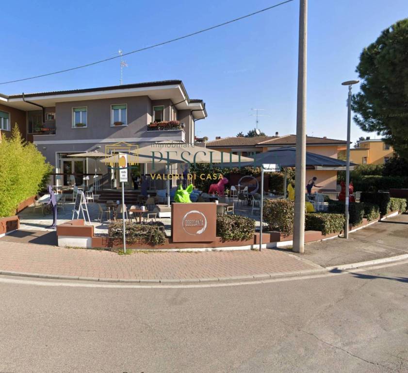 Bar in vendita a Peschiera del Garda viale Risorgimento, 2