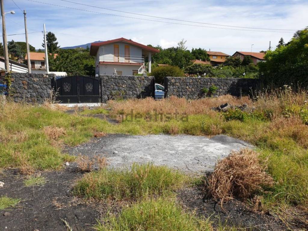 Terreno Residenziale in vendita a Nicolosi via Ustica